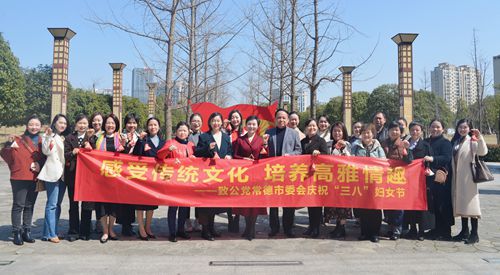 bbceca79565cf0ac32012ce24a81600_副本.jpg