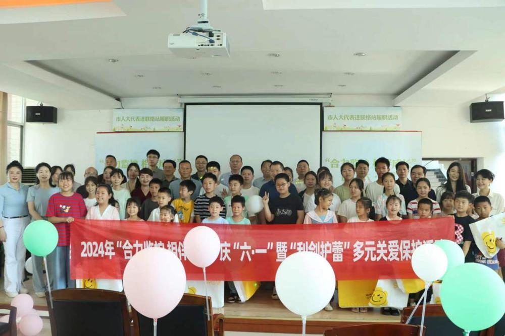 64aac4cdbbfc43d1acc2bab9bc2ca627.png