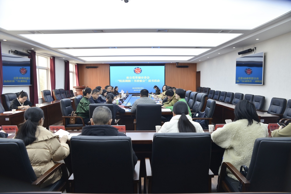 b05c1b8d8ce0915dbe3d33a49ed208be